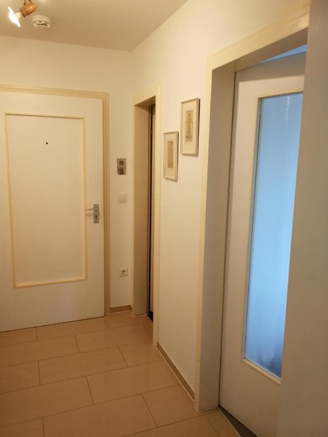 Central-apt At Lake, Citycenter 5min, Fair 18min!!! Apartment