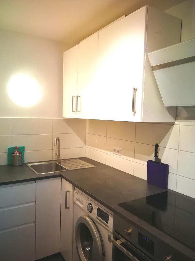 Apartment Central-apt At Lake, Citycenter 5min, Fair 18min!!!